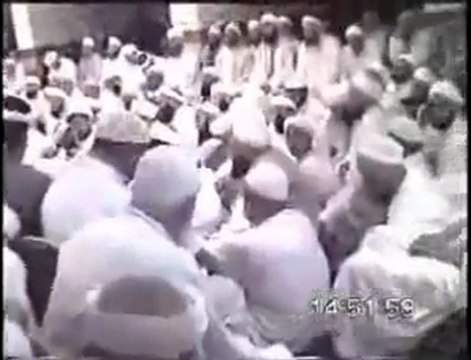 Hz. Muhammed eşittir Allah diyen tarikatçı