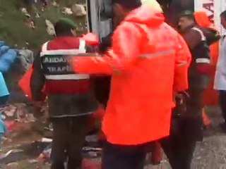 ANTALYA-ISPARTA YOLUNDAKİ KAZA