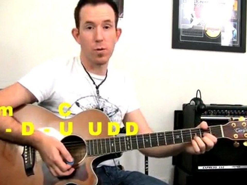 Super Important Beginners Chord Change / Strumming ...