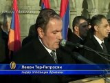 Тысячи людей вышли на митинг в центре Еревана