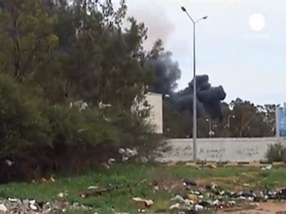 Misrata attaquée par l'armée pro-Kadhafi