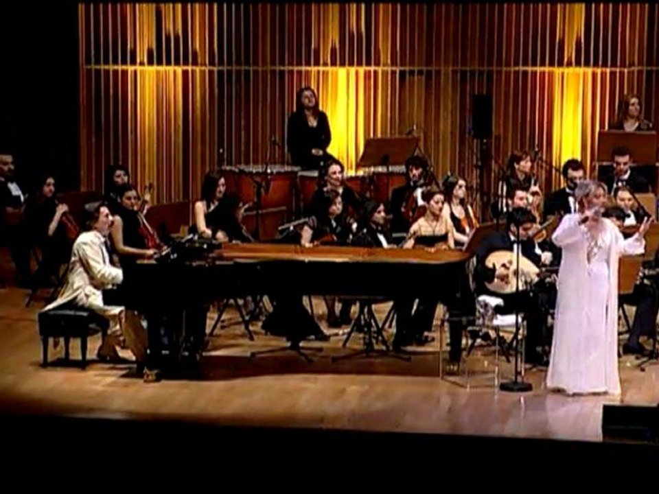 04- Emel Sayın & Timur Selçuk - Hatırla Maziyi