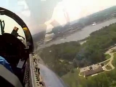Cockpit Video of Blue Angels Flight. Beautiful Footage