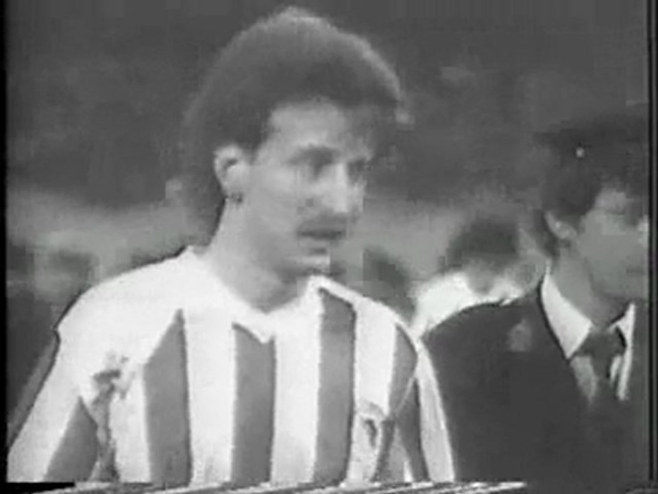 1988-1989 Olympiakos-AEK 0-1