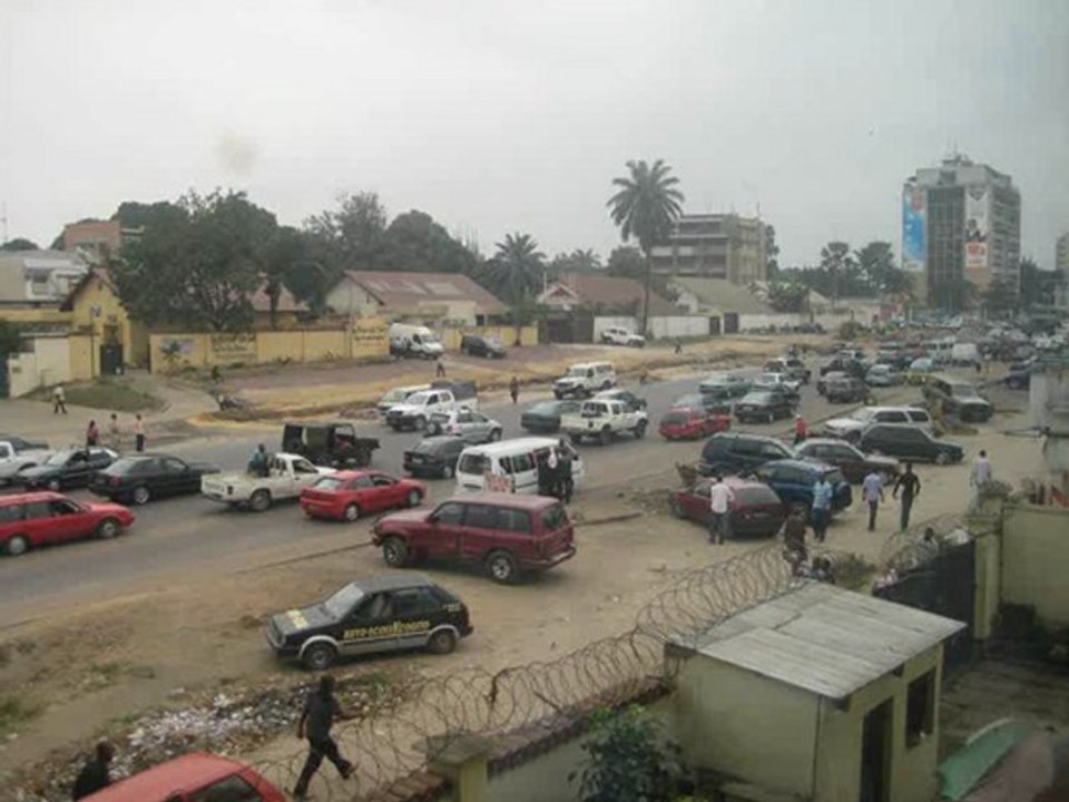 Part.3 Strategie nini Zanga Mobutu alingi abetela le Rais, 3 mois d'absence, azalaki wapi?Ekoyebana!