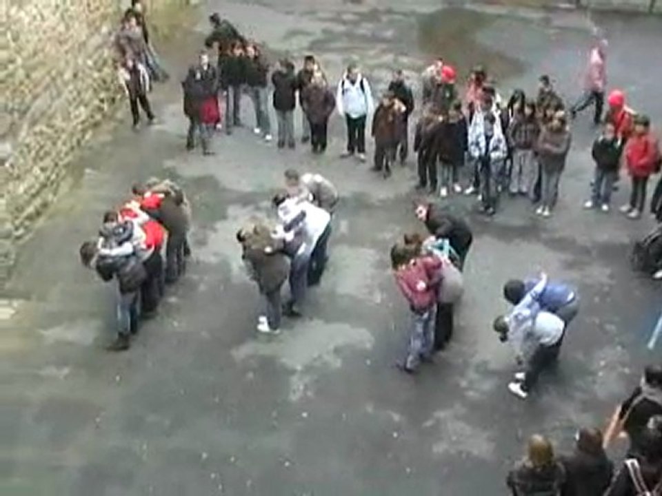 FLASH MOB DANCE 3ème Black eyed peas