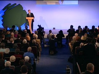 Cameron defends Libya action