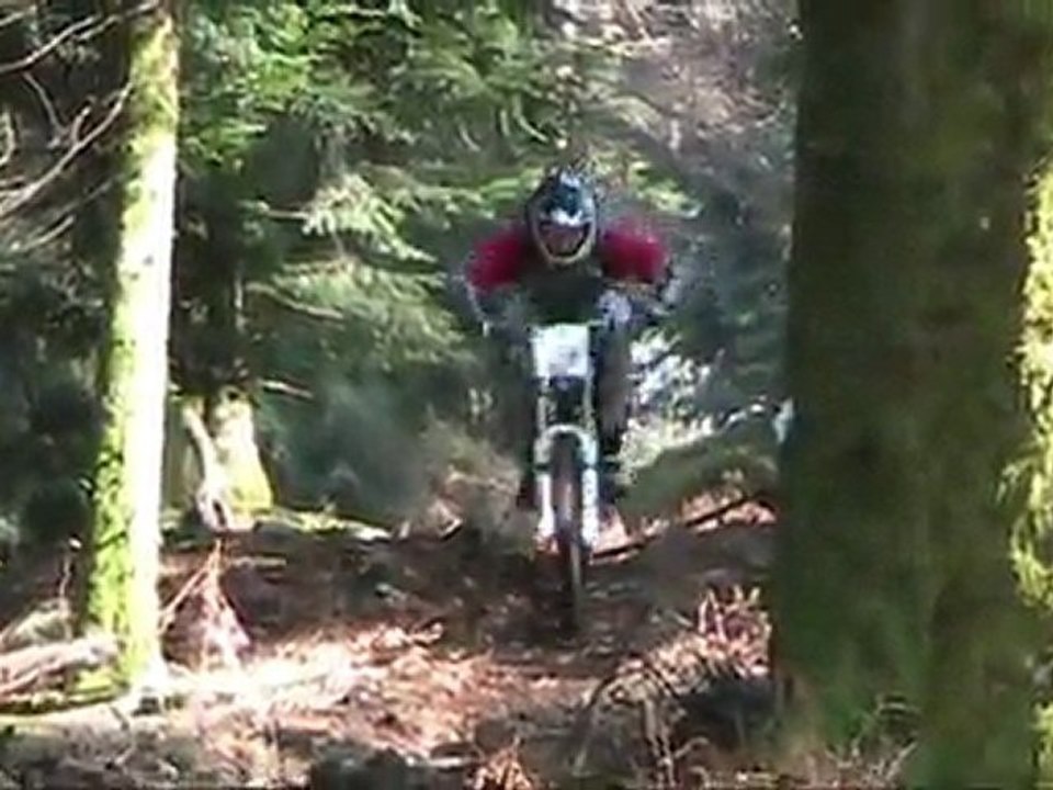 Rallye des 4 puys DH Guéret 2011_1