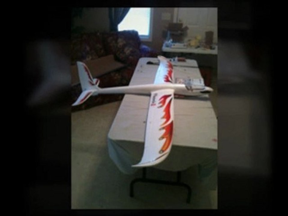 Ready to Fly – Phase 3 Phoenix II EPP Glider Brushless RTF