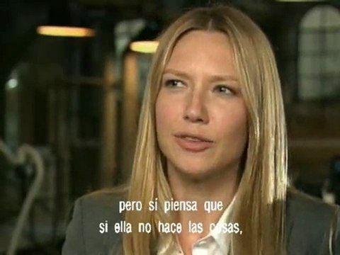 Fringe Anna Torv(Entrevista)