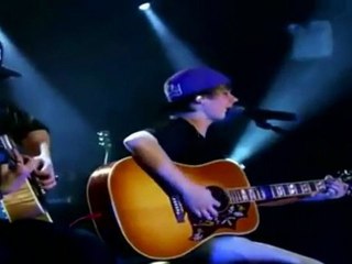 Justin Bieber - make a wish charity 2011