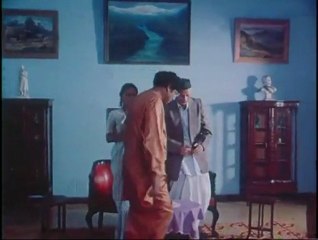 Descargar video: Saaransh - 8/14 - Bollywood Movie - Anupam Kher, Rohini Hattangadi, Nilu Phule, Soni Razdan