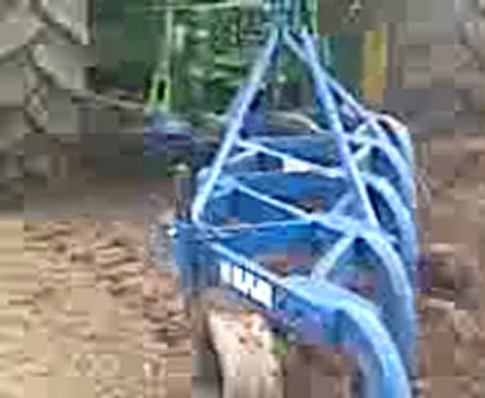 Valtra A95 in john deere 6320 ile çift sürümü (Valtra tabiki de geçiyor)