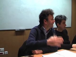 Comprendre la police : définition et contexte dans le dictionnaire polyphonique 📚