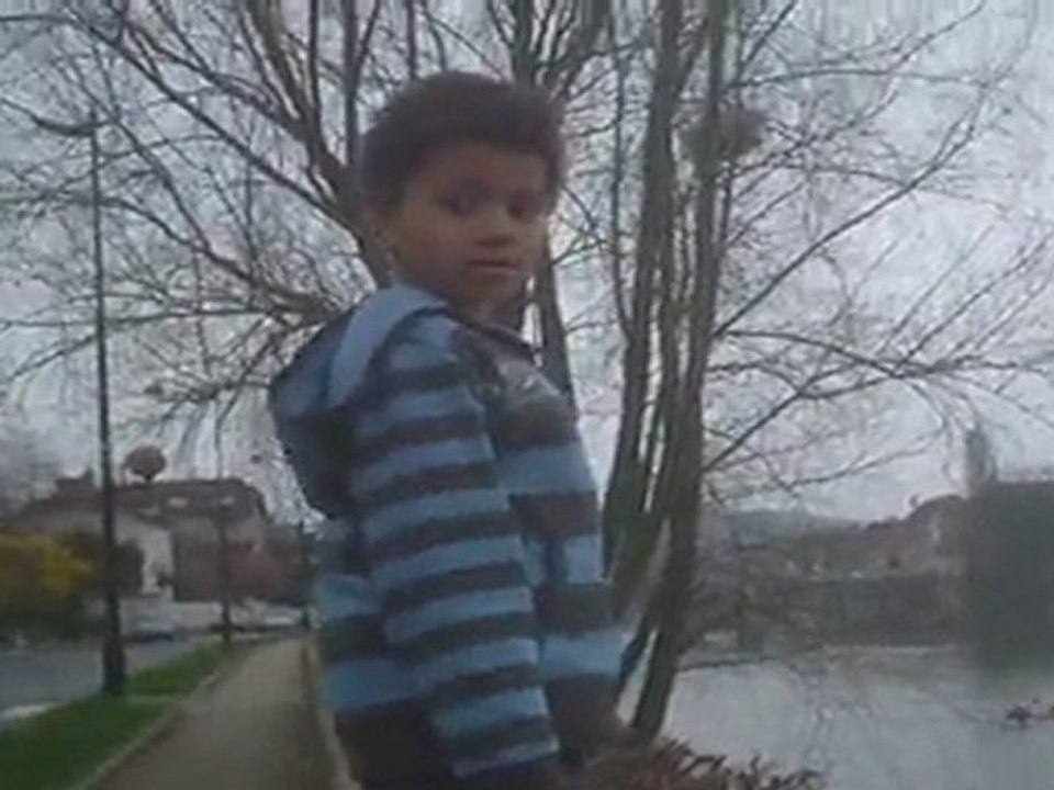 INITIATION Canoe Kayak Traversée de La Marne La Ferté sous Jouarre ( 19 mars 2011 )