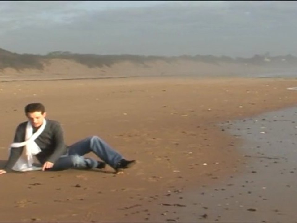 Si j'avais au moins... Clip / Maxime David