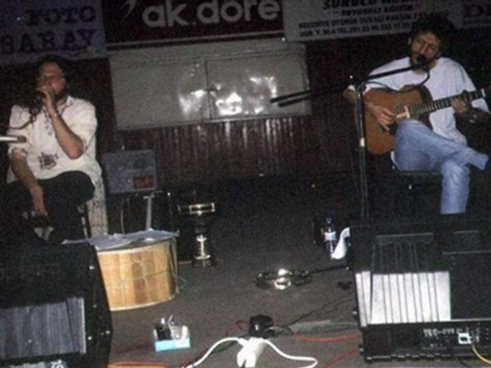 Sevdan Bir Ateş ( Düş Sokağı Sakinleri ) - Çağdaş BOY