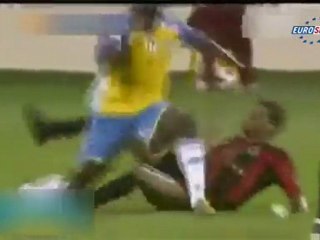 Juninho müthiş gollere doymuyor