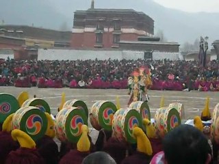 Dances Cham monastére de Labrang Février 2011