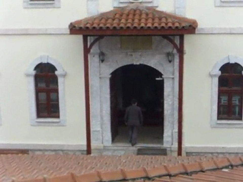 Veznedar Camii İmam Hatibi Atıf Hakkı EFE