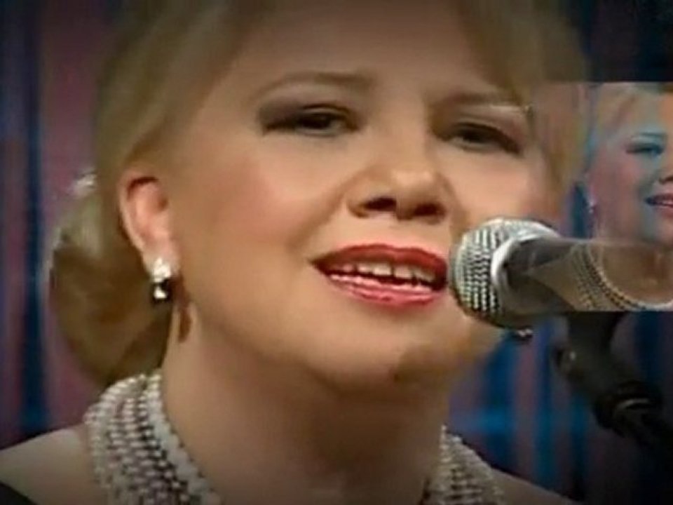 Güzin Değişmez - Hüsranla gönül hep inler.HD