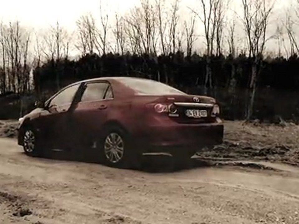 Beni Terk Etme-Do Not Abandon Me-Oyuncu Köpek Dost