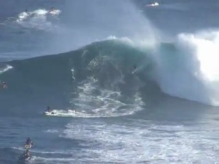 Paddle into Jaws with Brazil Nuts and crew
