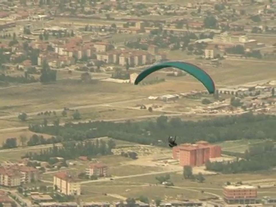 Keskin Kılıç-Özgürlük