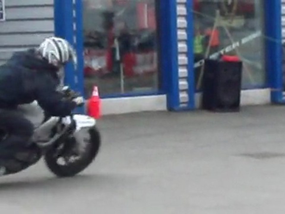 stunt le mans www.brelle72.net