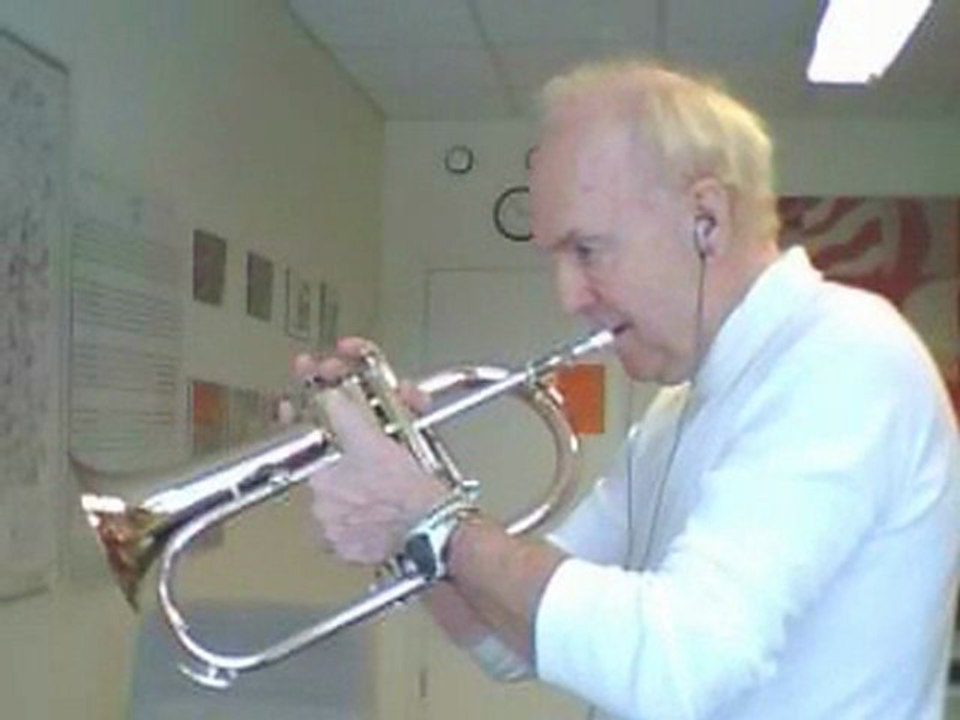 Jazz Tune in Louis Prima Style by Johnny D Bergh on Flugelhorn.