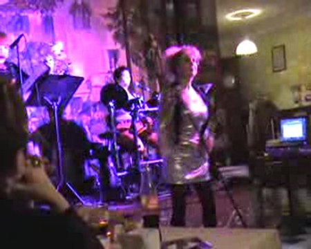 soirée spectacle au restaurant l'Anais,à Ginestas