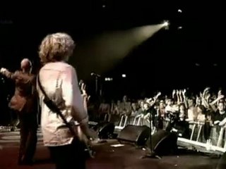 REM & Chris Martin (Coldplay) - Man on the Moon