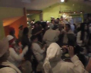 MANGE QUE TU FREQUENTES : Fiesta chez l'habitant