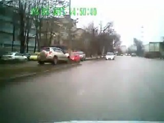 0133 - Accident en tournant à gauche