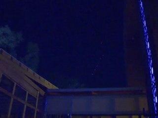 Tirs de défense anti-aérienne près de la résidence de Kadhafi