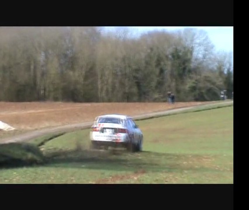 sortie de route rallye du touquet 2011