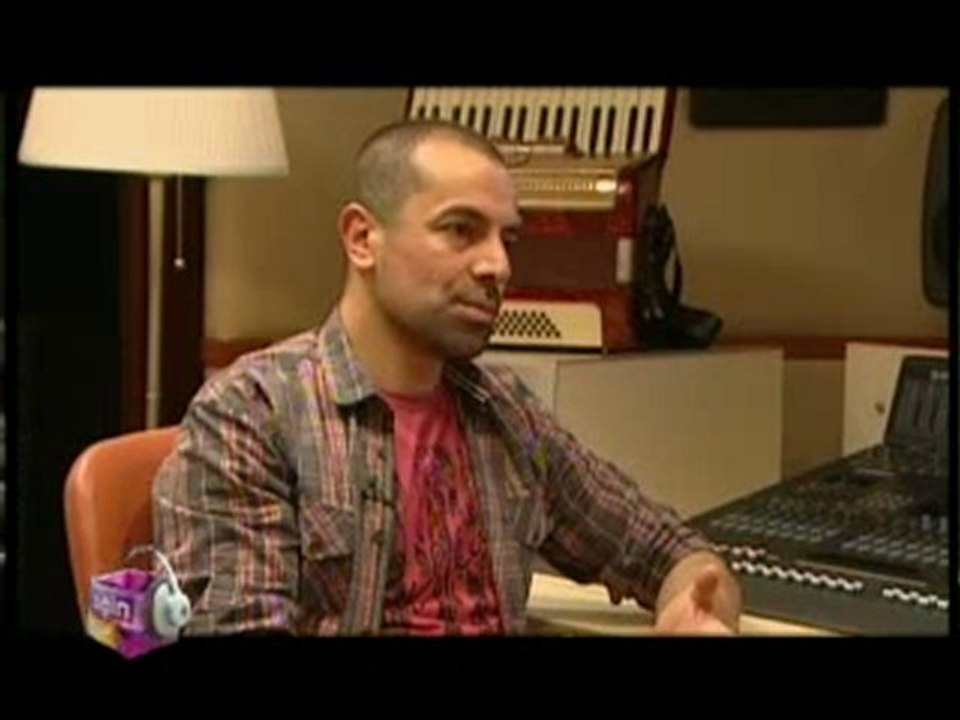Özgür Akkuş & Serkan Kızılbayır & Müziğin Ritmi 2