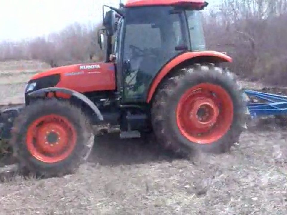 kubota m8540 pulluk (henuz 10 saatteacemisiyiz) gümüşkaynak /palu/elazığ