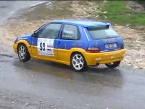 RALLYE DES VINS DU GARDS 2011 ( passages des rallyesudiens )