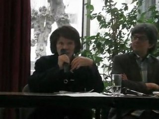 Conférence sur le thème de l'eau  de mme Mitterrand au lycée Jay de Beaufort(1)