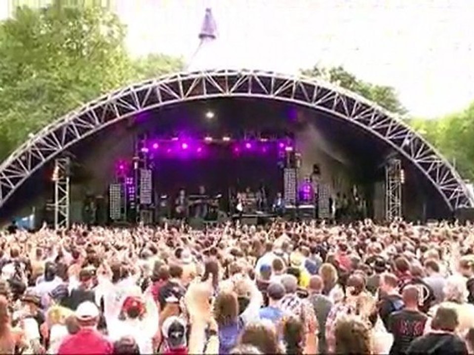 Magnum - All England's Eyes (High Voltage Festival 2010)