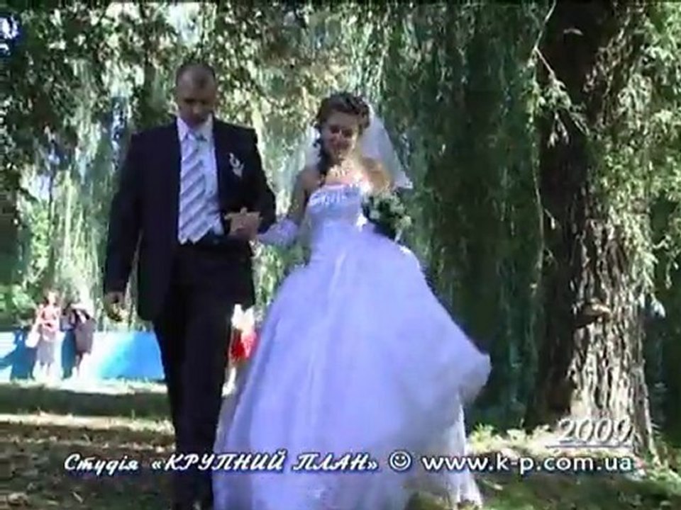 Осенняя свадебная прогулка - Студия "КРУПНЫЙ ПЛАН"