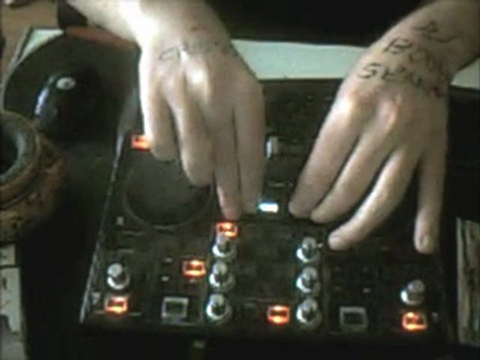 petit mix pour delirer Sexy sushy SEX APPEAL vs Marcus Schossow et Thomas Sagstad CREPUSCULO