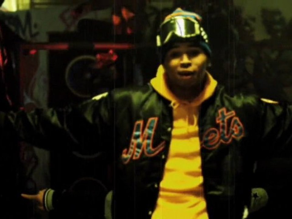 Chris Brown x Busta Rhymes x Lil Wayne - Look At Me Now (Remix)