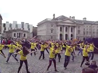 Trinity College flashmob march 2011