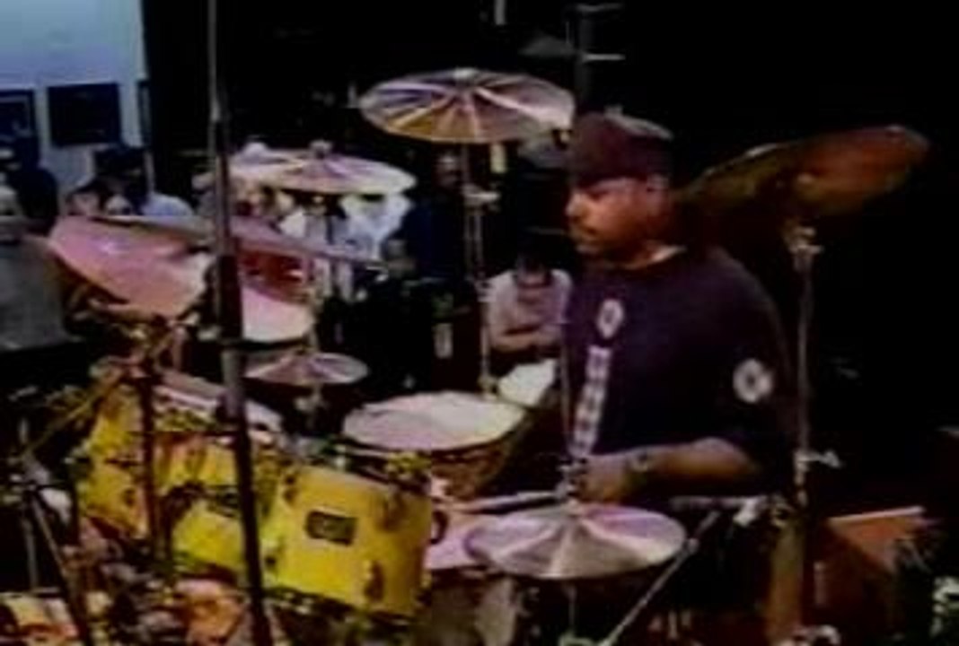 dennis chambers drum solo