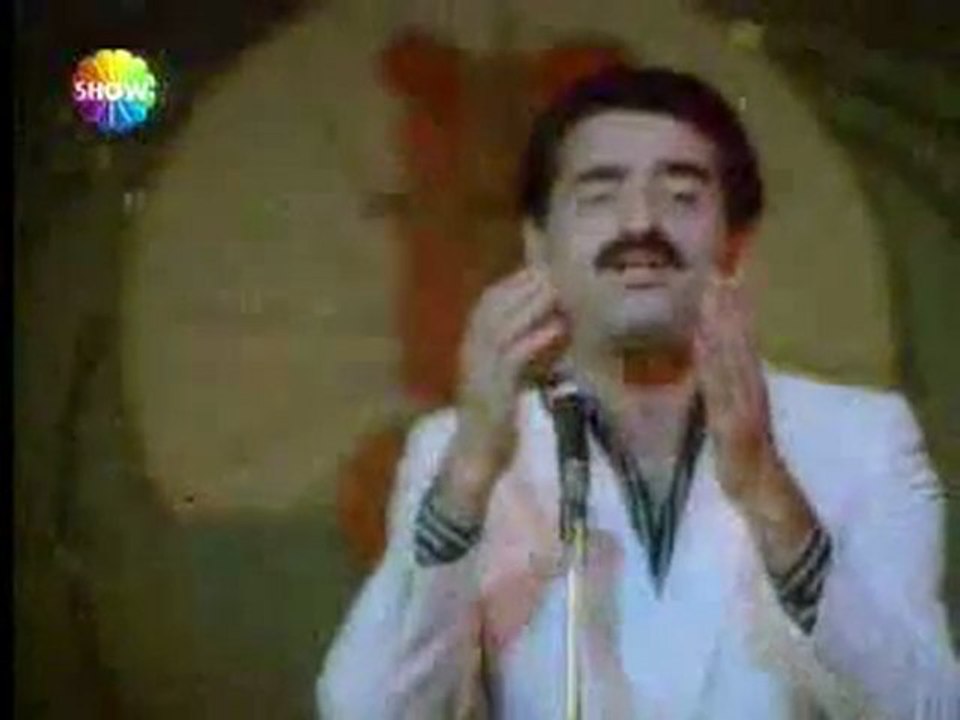 ibrahim tatlises Yalnizim Dostlarım