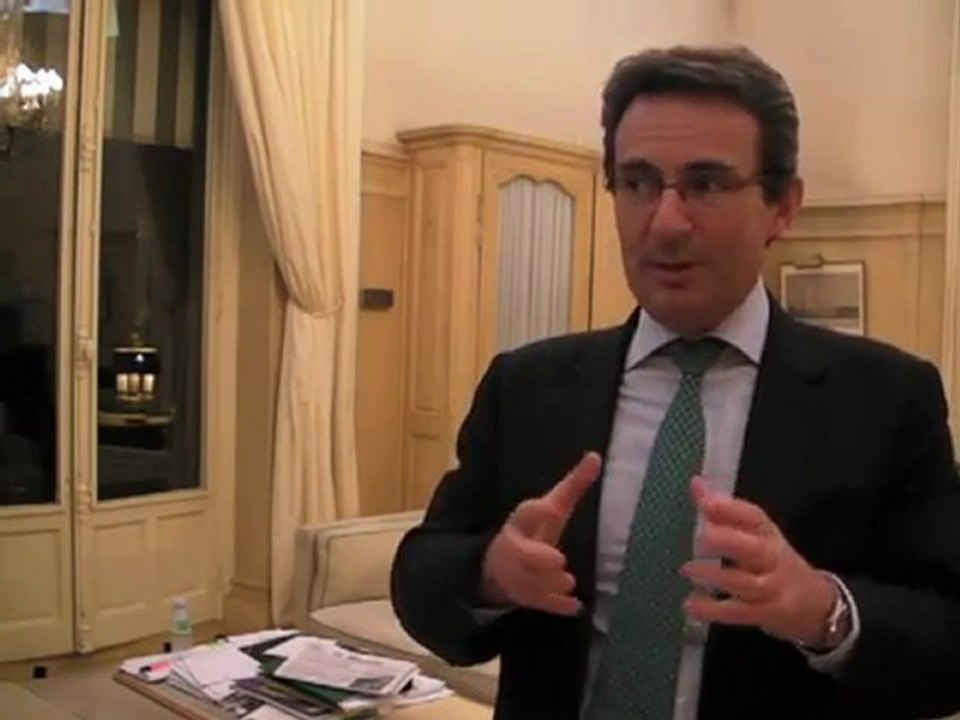 Cantonales à Neuilly - Fromantin en tête devant l'UMP.mp4