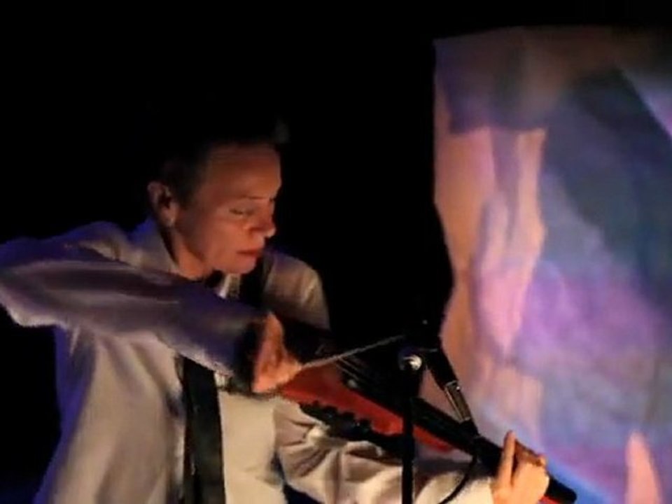 LAURIE ANDERSON [8/6/2011 BADMINTON THEATER]