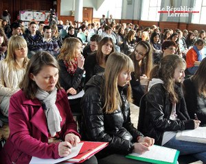 Les médias à la Une du lycée Louis-Vincent de Metz
